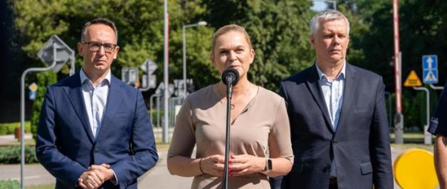 [VIDEO] Minister Barbara Nowacka: „Bezpieczeństwo to nasza wspólna sprawa”. Konferencja z udziałem szefów MEN, MI, MSWiA
